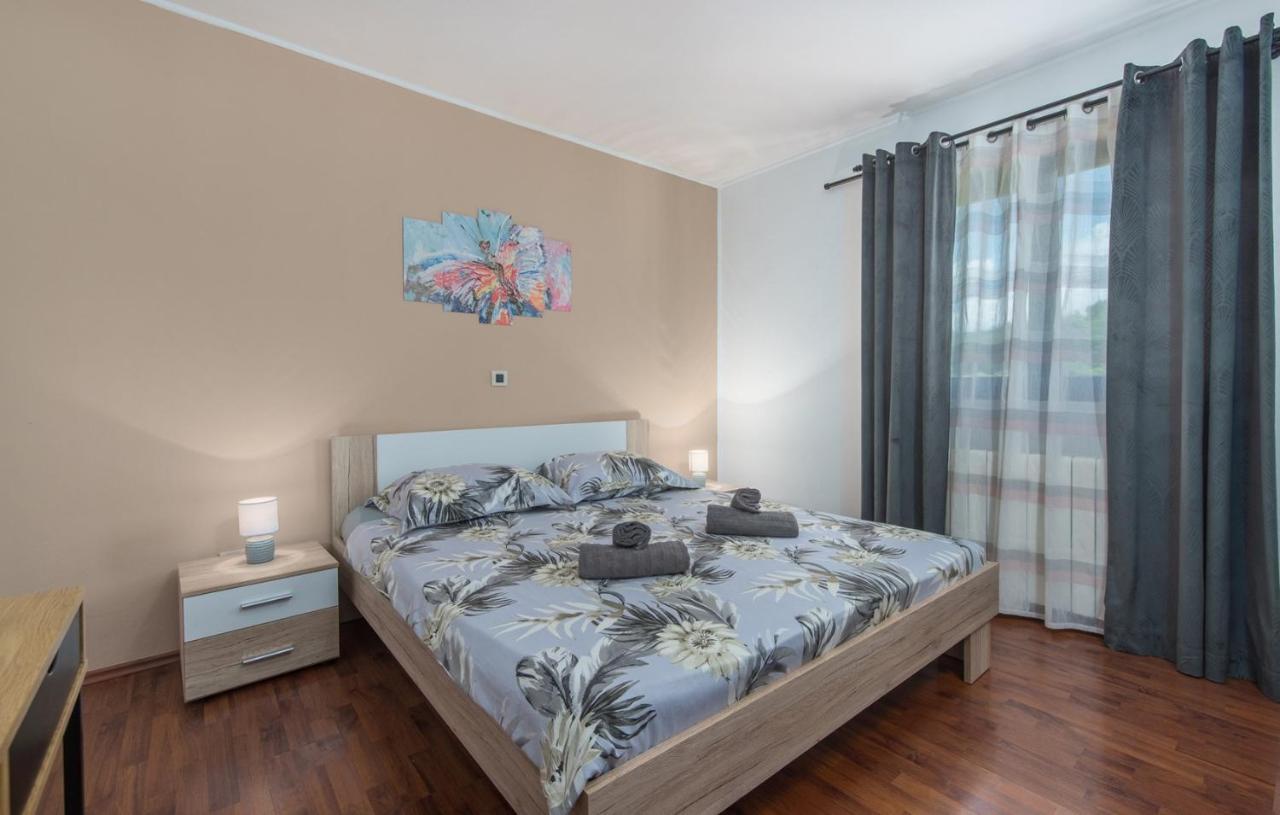 Holiday House Vita Tinjan Номер фото